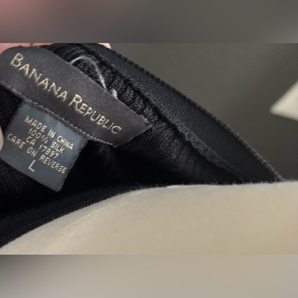 2pc Banana Republic vintage Black 100% Silk Twinset cardigan+shell like new/EUC - Picture 2 of 14